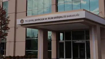 Afyonkarahisar yoluna dökülen boya için iki firmaya büyük ceza