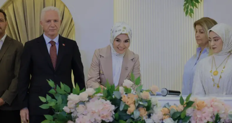 Aile ve Gençlik Fonunda 100 Bininci Çiftin Nikahına Bakan Göktaş Sürprizi