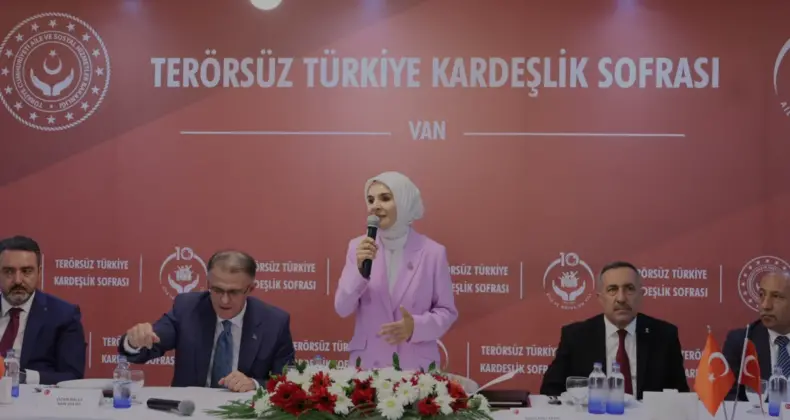 Bakan Göktaş Van’da Terörsüz Türkiye Vizyonunu Paylaştı