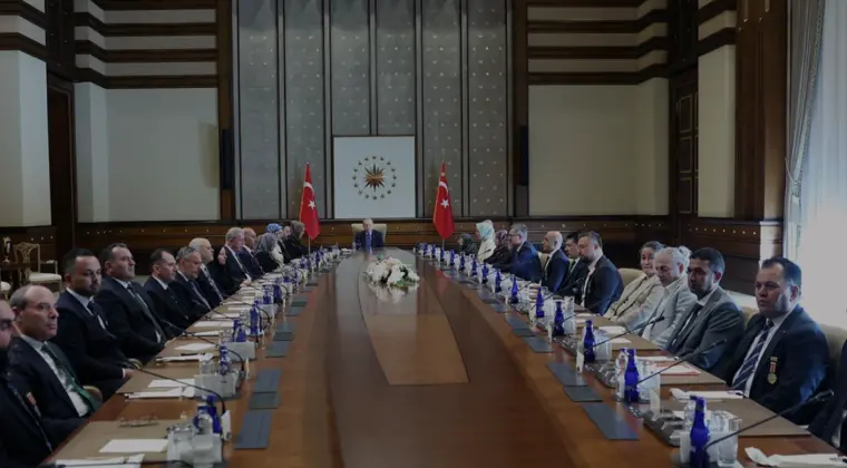 Cumhurbaşkanı Erdoğan Şehit Aileleri ve Gazileri Külliyede Ağırladı