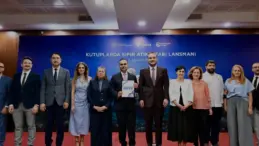 Kutuplarda Sıfır Atık Kitabı ile Türkiye Bilimsel Vizyonu Tanıtıldı