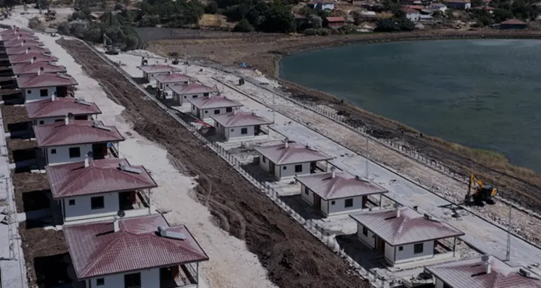 Sındırgı Depreminin Ardından Afet Konutları Teslim Aşamasına Geldi