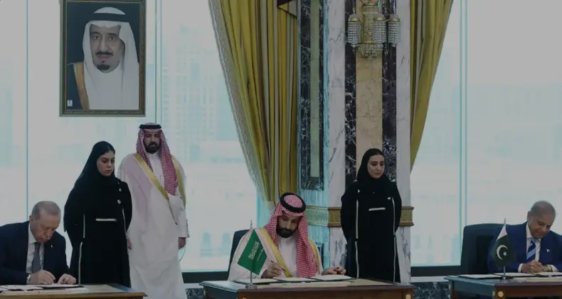 Türkiye Suudi Arabistan ve Pakistan Arasında Savunma Paktı