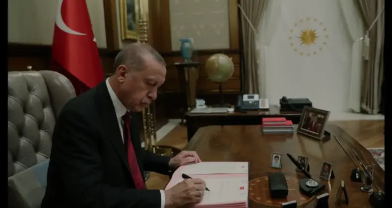 Cumhurbaşkanı Erdoğan imzalı büyükelçi atamaları Resmî Gazete’de