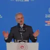Ulaştırma Bakanı Uraloğlu Uzunkum Millet Bahçesi fidanlarını dikti