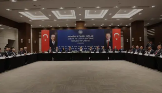 Bakan Işıkhan Mevsimlik Tarım İşçileri İçin Yeni Model Sinyali Verdi