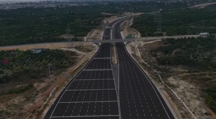 Cesmeli Kizkalesi Otoyolu Pazartesi Gunu Trafige Aciliyor