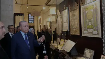 Cumhurbaşkanı Erdoğan Topkapı Sarayı Darphane i Amire Müzelerini açtı