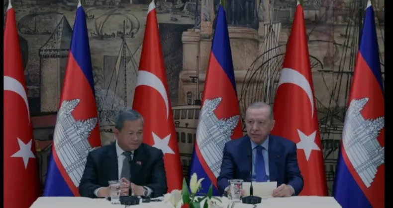 Erdoğan ve Manet İstanbulda Bir Araya Geldi