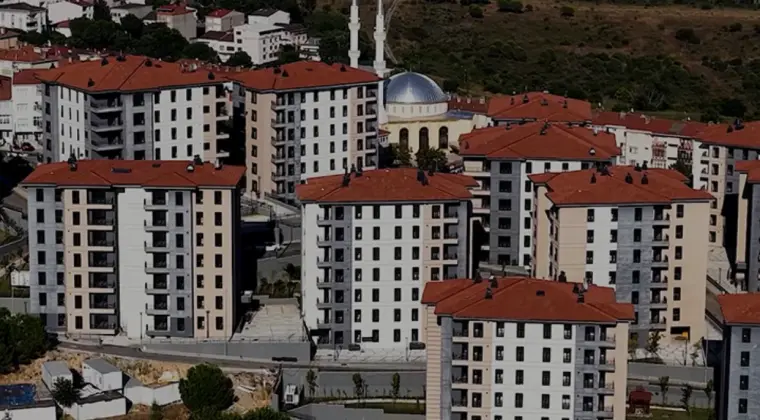 Maltepe Kardeşler Apartmanı mağdurlarına yeni konutları teslim ediliyor
