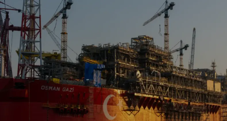 Türkiye İlk Yüzer Doğal Gaz Üretim Platformu Osman Gazi’yi Uğurluyor